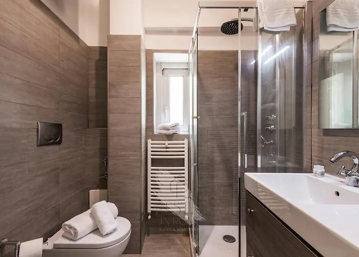 Vatican Gallery Apartment *